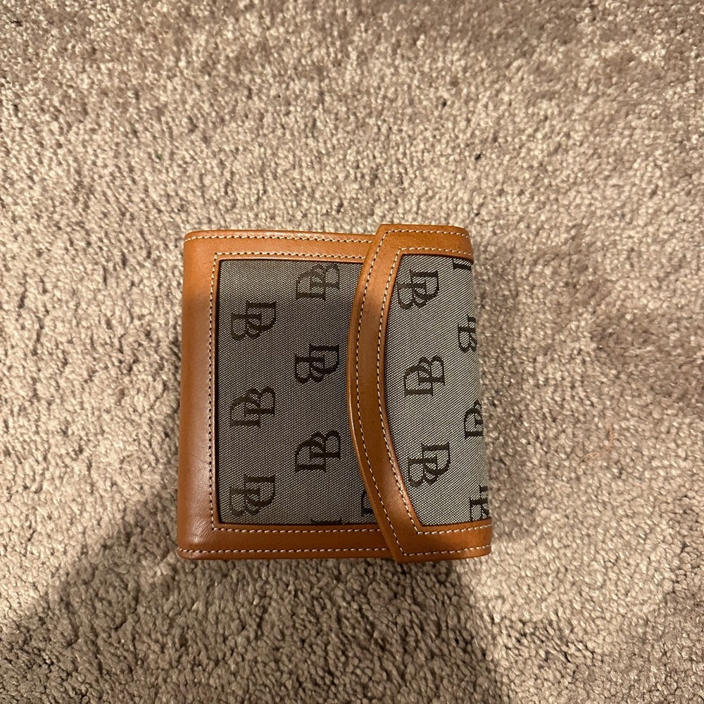 Dooney & Bourke Vintage Wallet